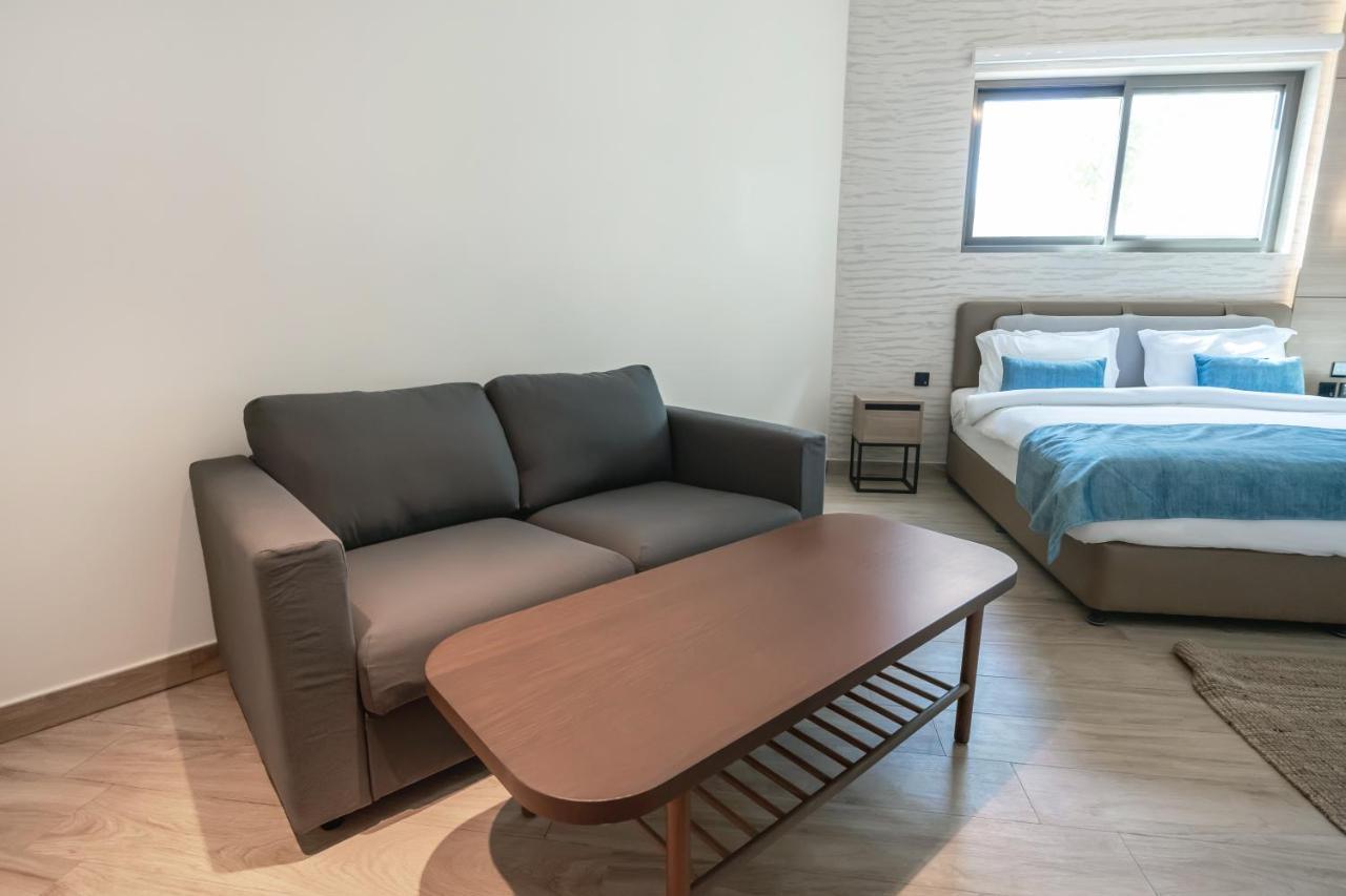The Sustainable Homes Operated By Fam Living ドバイ エクステリア 写真