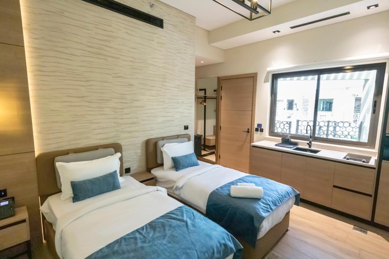 The Sustainable Homes Operated By Fam Living ドバイ エクステリア 写真